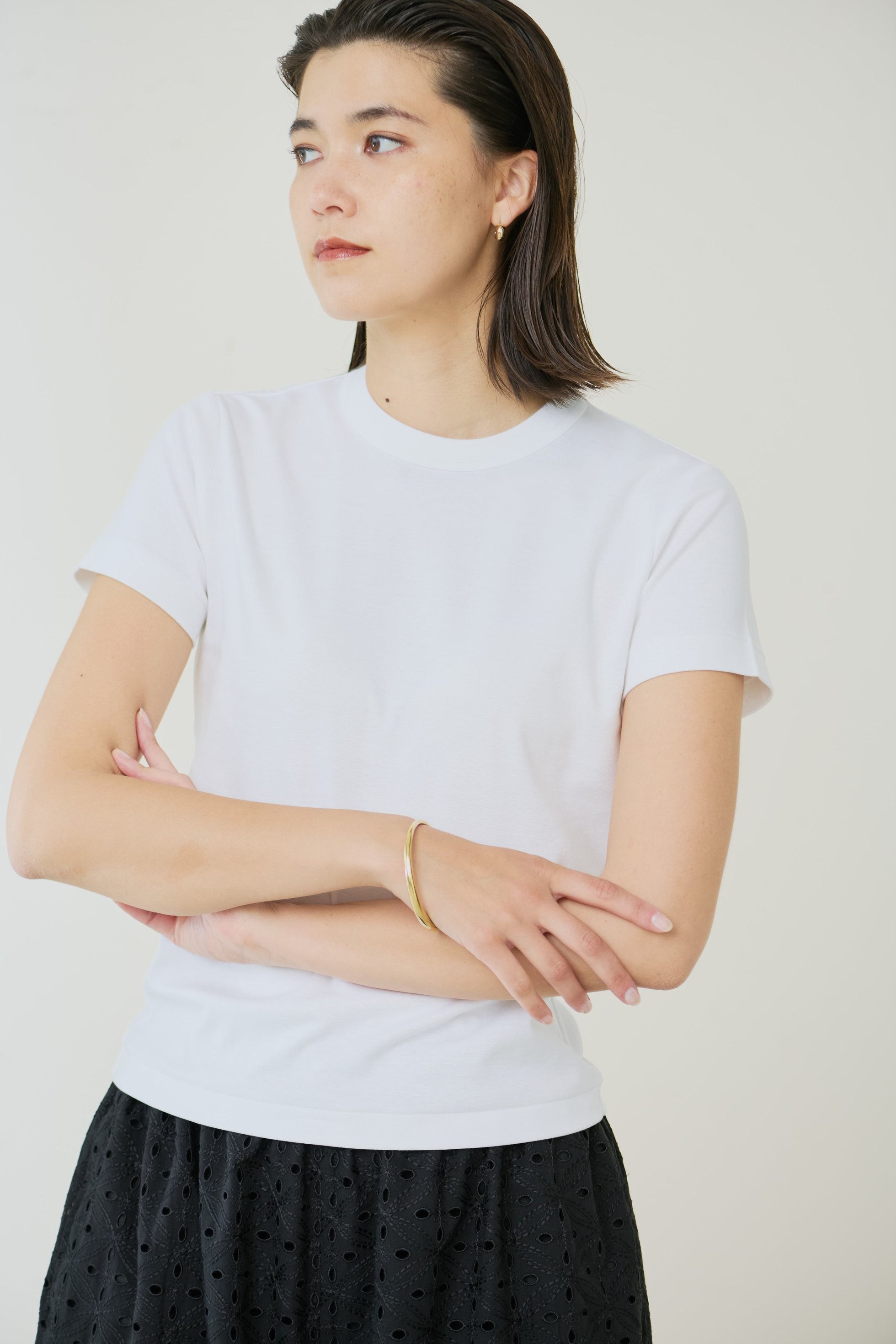【ジェイドット/j.】のプレミアムコットンベーシックTシャツ 大人の最旬トレンドファッション＆コーディネート founy(ファウニー) 　ファッション　Fashion　レディースファッション　Fashion for Women　トップス・カットソー　Cut & Sew Tops　シャツ・ブラウス・オフィスカジュアル　Elegant Blouses & Button-Ups　ロングTシャツ・Tシャツ　Longline T-Shirts & Tees　カットソー・ベーシックTシャツ　Cut-and-Sewn Tops / Stretch Tees & Basics　コンパクト　Compact, Small Size　ショート　Short, Short Length　スリーブ　Sleeve, Long Sleeve / Short Sleeve　フォルム　Silhouette, Form　ベーシック　Basic, Essential　other-6|ID: prp329100004034646 ipo3291000000036969315