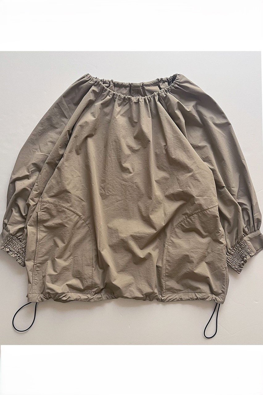 【レリル/lelill】のアジャスタブルフレアブラウス インテリア・キッズ・メンズ・レディースファッション・服の通販 founy(ファニー) 　ファッション　Fashion　レディースファッション　Fashion for Women　トップス・カットソー　Cut & Sew Tops　シャツ・ブラウス・オフィスカジュアル　Elegant Blouses & Button-Ups　アクセサリー　Fashion Accessories　エレガント 上品　Elegant　シャーリング　Shirring, Ruched　ショート　Short, Short Length　スリーブ　Sleeve, Long Sleeve / Short Sleeve　タフタ　Taffeta, Structured Fabric　夏　Summer　ベージュ|ID: prp329100004035667 ipo3291000000036391693