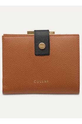 【クルニ/CULLNI】 Leather Wallet With A Clasp人気、トレンドファッション・服の通販 founy(ファニー) ファッション Fashion レディースファッション Fashion for Women ミニ財布・二つ折り財布 Wallets & Card Cases ユニセックス Unisex, Genderless スタイリッシュ Stylish, Fashionable ボックス Boxy, Box Shape ポケット Pocket, Pocket Detail 財布 Wallet, Purse |ID:prp329100004041877