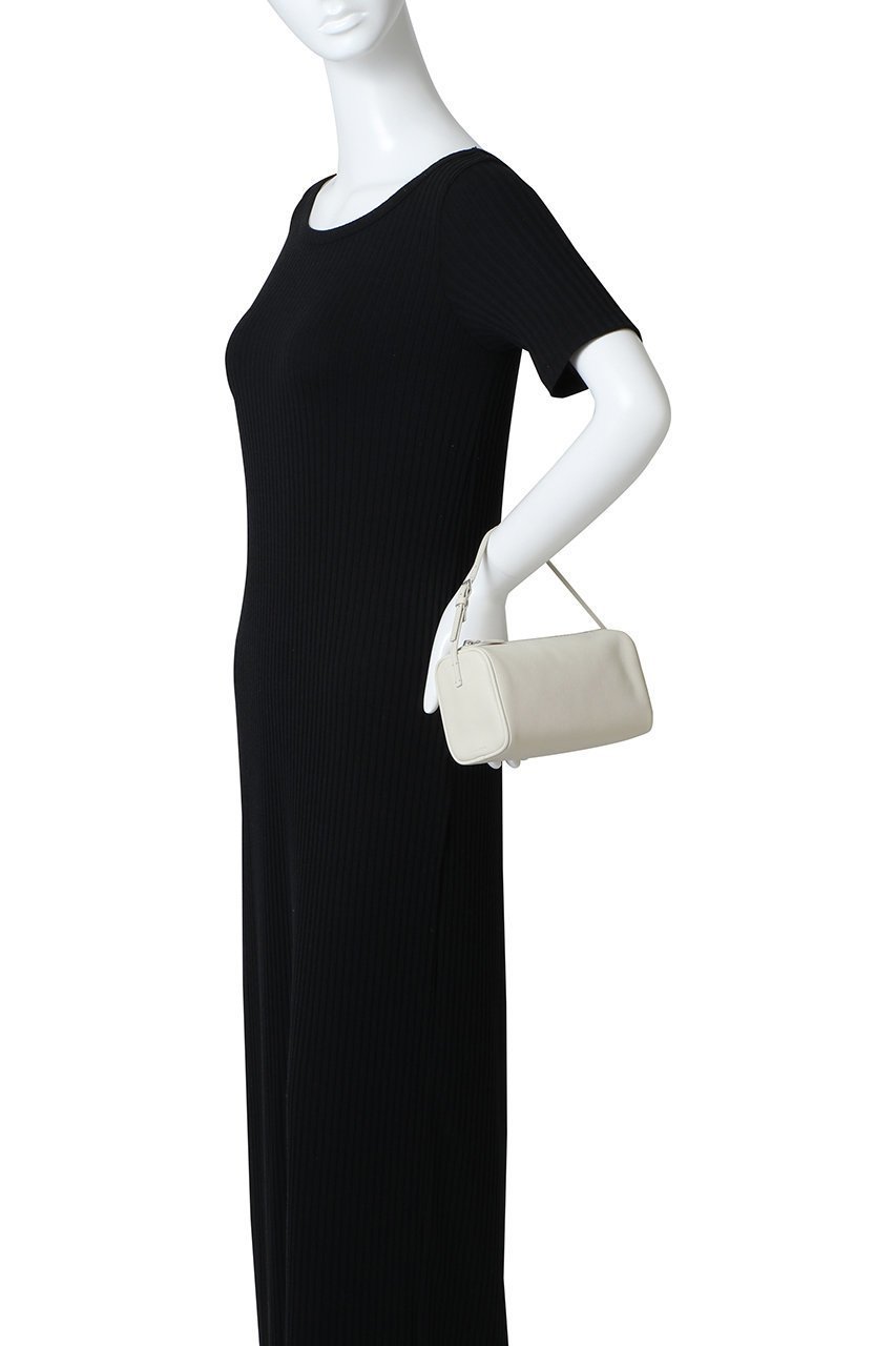 【ザ ロウ/THE ROW】の90 S BAG 人気、トレンドファッション・服の通販 founy(ファニー) 　ファッション　Fashion　レディースファッション　Fashion for Women　バッグ　Bags　2025年　2025　2025-2026秋冬・A/W　Autumn/Winter 2025–26 AW25–26　パーティ　Party, Party Style　フェミニン　Feminine, Girly　フォルム　Silhouette, Form　ボックス　Boxy, Box Shape　リゾート　Resort, Vacation Style　A/W・秋冬　Autumn/Winter　other-2|ID: prp329100004043211 ipo3291000000032562245
