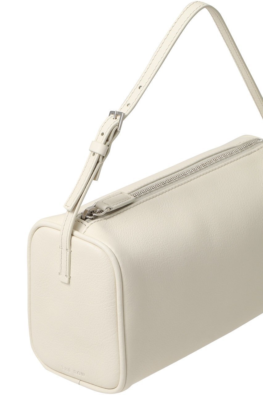 【ザ ロウ/THE ROW】の90 S BAG 人気、トレンドファッション・服の通販 founy(ファニー) 　ファッション　Fashion　レディースファッション　Fashion for Women　バッグ　Bags　2025年　2025　2025-2026秋冬・A/W　Autumn/Winter 2025–26 AW25–26　パーティ　Party, Party Style　フェミニン　Feminine, Girly　フォルム　Silhouette, Form　ボックス　Boxy, Box Shape　リゾート　Resort, Vacation Style　A/W・秋冬　Autumn/Winter　other-4|ID: prp329100004043211 ipo3291000000032562247