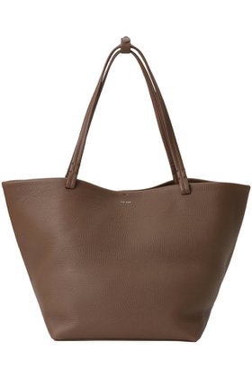 【ザ ロウ/THE ROW】 PARK TOTE THREE人気、トレンドファッション・服の通販 founy(ファニー) ファッション Fashion レディースファッション WOMEN バッグ Bag 2024年 2024 2024-2025秋冬・A/W Aw/Autumn/Winter/Fw/Fall/2024-2025 A/W・秋冬 Aw・Autumn/Winter・Fw・Fall-Winter なめらか Smooth ポーチ Pouch エレガント 上品 Elegant |ID:prp329100004043212