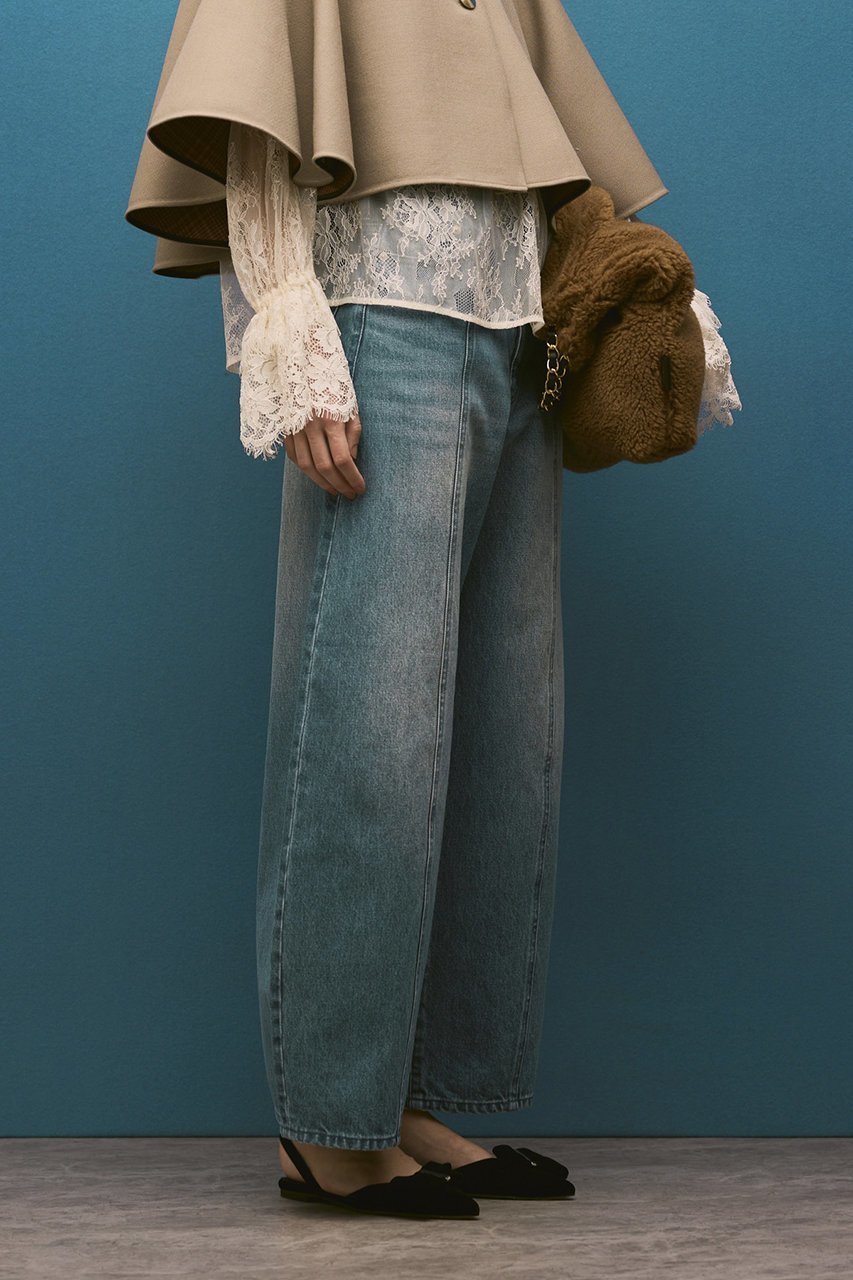 【アルアバイル/allureville】のラインデニムパンツ 人気、トレンドファッション・服の通販 founy(ファニー) 　ファッション　Fashion　レディースファッション　Fashion for Women　パンツ　Pants & Trousers　デニムパンツ・ジーンズ・美脚デニム　Denim Jeans & Pants　シンプル　Simple, Minimal　センター　Center, Center Line　ダメージ　Distressed, Destroyed　デニム　Denim, Jeans Material　フェミニン　Feminine, Girly　フォルム　Silhouette, Form　other-7|ID: prp329100004045613 ipo3291000000032936573