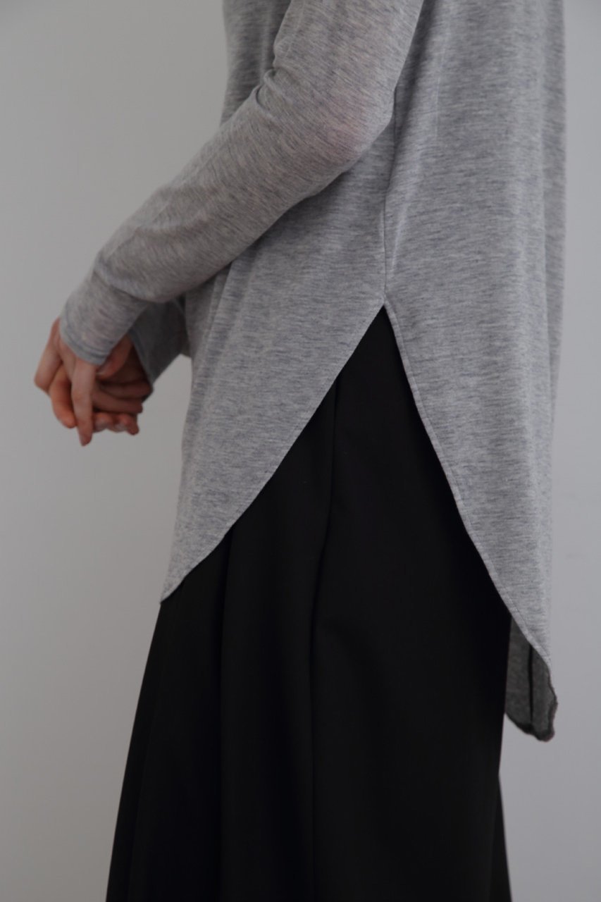 【ル フィル/LE PHIL】のシアージャージートップス 人気、トレンドファッション・服の通販 founy(ファニー) 　ファッション　Fashion　レディースファッション　Fashion for Women　トップス・カットソー　Cut & Sew Tops　シャツ・ブラウス・オフィスカジュアル　Elegant Blouses & Button-Ups　ロングTシャツ・Tシャツ　Longline T-Shirts & Tees　カットソー・ベーシックTシャツ　Cut-and-Sewn Tops / Stretch Tees & Basics　なめらか　Smooth, Silky Texture　インナー　Innerwear　シンプル　Simple, Minimal　スリーブ　Sleeve, Long Sleeve / Short Sleeve　ロング　Long, Long-Length　秋　Autumn　other-4|ID: prp329100004045661 ipo3291000000032898636