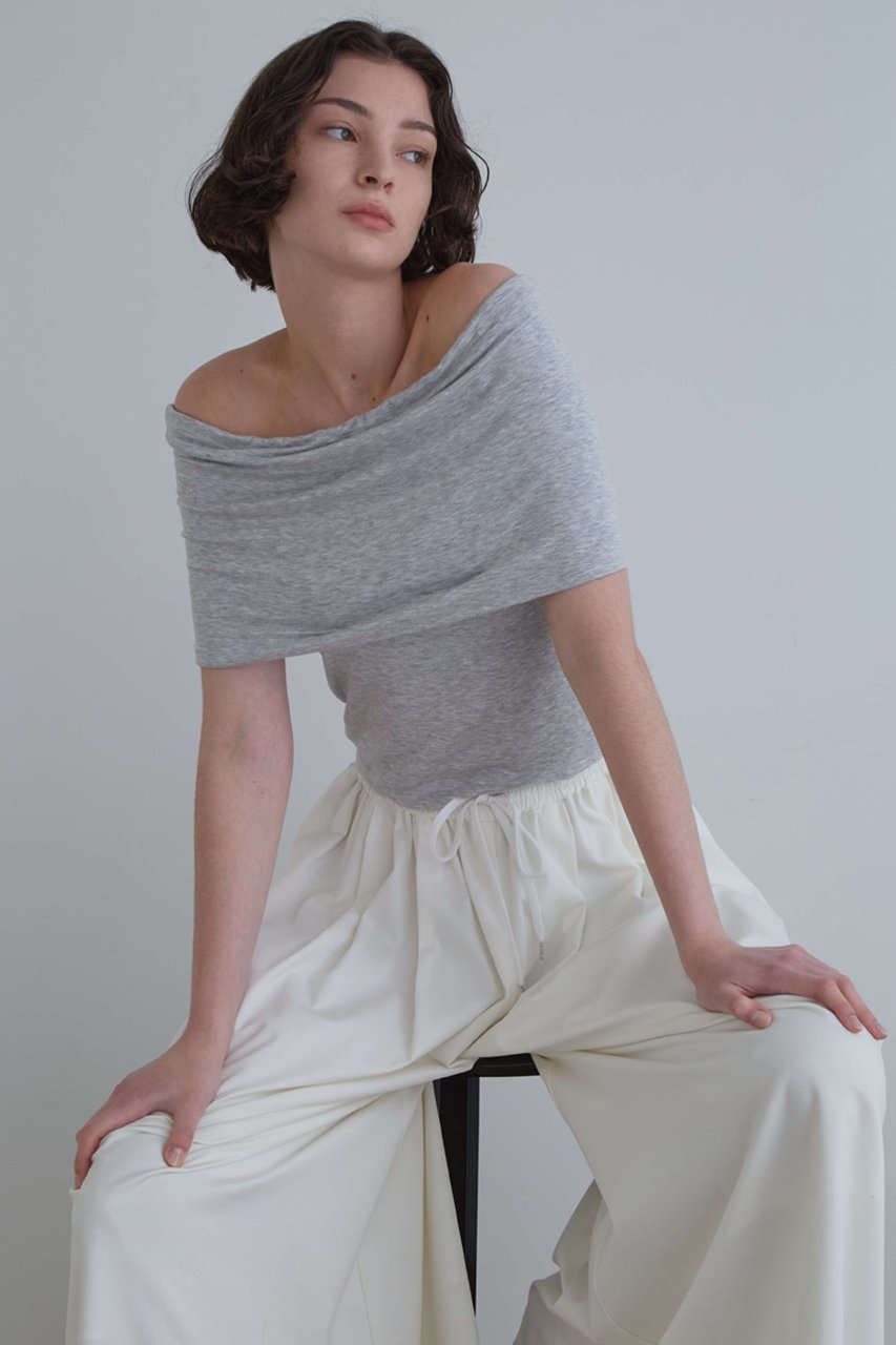 【ル フィル/LE PHIL】のカップインオフショルダートップス 人気、トレンドファッション・服の通販 founy(ファニー) 　ファッション　Fashion　レディースファッション　WOMEN　トップス・カットソー　Tops/Tshirt　シャツ/ブラウス　Shirts/Blouses　ロング / Tシャツ　T-Shirts　カットソー　Cut and Sewn　オフショルダー トップス　Off the Shoulder Top　ショート　Short　シンプル　Simple　スリーブ　Sleeve　デコルテ　Decolletage　フィット　Fit　other-3|ID: prp329100004045662 ipo3291000000031244890