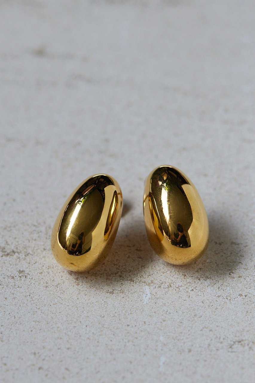 【ウィムガゼット/Whim Gazette】の【Hoaw.】ドロップピアス インテリア・キッズ・メンズ・レディースファッション・服の通販 founy(ファニー) 　ファッション　Fashion　レディースファッション　Fashion for Women　ジュエリー　Jewelry　ファッションリング　Fashion Rings　イヤリング・フープ・ドロップタイプ　Hoop, Drop & Clip Earrings　アクセサリー　Fashion Accessories　イヤリング　Earrings　シューズ　Shoes, Footwear　シルバー　Silver, Metallic Silver　スタンダード　Standard, Basic　ドロップ　Drop Shoulder, Dropped Style　なめらか　Smooth, Silky Texture　フォルム　Silhouette, Form　モチーフ　Motif, Design Theme　エレガント 上品　Elegant　925ゴールド|ID: prp329100004045674 ipo3291000000035378850