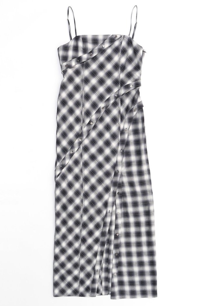 【メゾンスペシャル/MAISON SPECIAL】のButton Slit Checkered Camisole Maxidresses/ボタンスリットチェックキャミワンピース インテリア・キッズ・メンズ・レディースファッション・服の通販 founy(ファニー) https://founy.com/ ファッション Fashion レディースファッション WOMEN ワンピース Dress ドレス Party Dresses キャミワンピース No Sleeve Dresses チュニック Tunic インナー Inner ガーリー Girly スリット Slit チェック Check チュニック Tunic ドレープ Drape フリル Frills レース Race ロング Long A/W・秋冬 Aw・Autumn/Winter・Fw・Fall-Winter 再入荷 Restock/Back In Stock/Re Arrival おすすめ Recommend |ID: prp329100004047382 ipo3291000000027113528