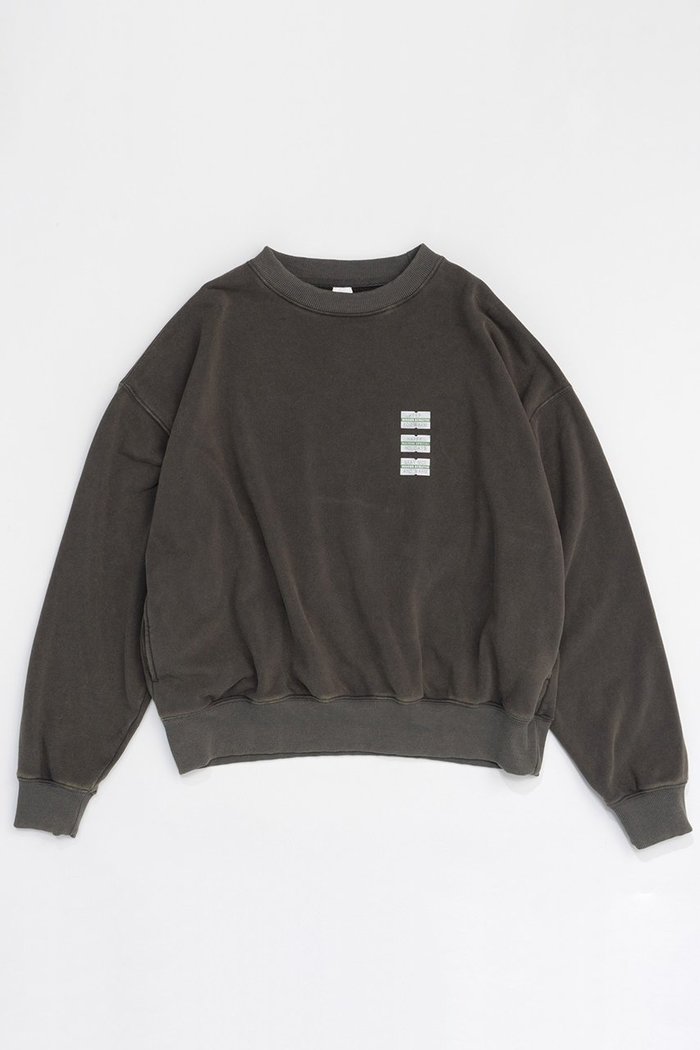 【メゾンスペシャル/MAISON SPECIAL】のDISCUS Collaboration Crew Neck Sweatshirt/DISCUSコラボクルーネックスウェット インテリア・キッズ・メンズ・レディースファッション・服の通販 founy(ファニー) https://founy.com/ ファッション Fashion レディースファッション WOMEN トップス・カットソー Tops/Tshirt シャツ/ブラウス Shirts/Blouses パーカ Sweats ロング / Tシャツ T-Shirts スウェット Sweat カットソー Cut and Sewn アメリカン American インナー Inner ヴィンテージ Vintage 秋 Autumn/Fall グラフィック Graphic ショート Short スポーツ Sports タイツ Tights チェック Check ミニスカート Mini Skirt メンズ Mens レース Race 冬 Winter おすすめ Recommend |ID: prp329100004047393 ipo3291000000027113567