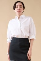 【マルティニーク/martinique】のESSENTIALスタンダードシャツ 人気、トレンドファッション・服の通販 founy(ファニー) ファッション Fashion レディースファッション Fashion for Women トップス・カットソー Cut & Sew Tops シャツ・ブラウス・オフィスカジュアル Elegant Blouses & Button-Ups おすすめ Recommended / Our Picks スタンダード Standard, Basic スリーブ Sleeve, Long Sleeve / Short Sleeve タイトスカート Pencil Skirt, Tight Skirt フォルム Silhouette, Form ベーシック Basic, Essential ロング Long, Long-Length |ID:prp329100004047454
