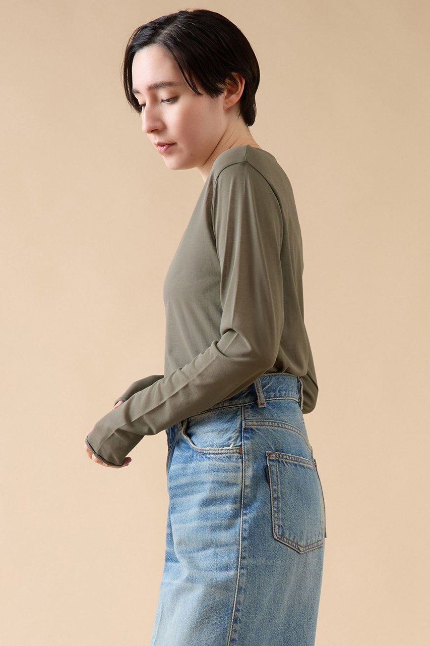 【マルティニーク/martinique】のガーゼクループルオーバー 人気、トレンドファッション・服の通販 founy(ファニー) 　ファッション　Fashion　レディースファッション　Fashion for Women　トップス・カットソー　Cut & Sew Tops　シャツ・ブラウス・オフィスカジュアル　Elegant Blouses & Button-Ups　ロングTシャツ・Tシャツ　Longline T-Shirts & Tees　カジュアルプルオーバー・ニットトップス　Pullovers & Knit Tops / Casual Pullovers　カットソー・ベーシックTシャツ　Cut-and-Sewn Tops / Stretch Tees & Basics　おすすめ　Recommended / Our Picks　インナー　Innerwear　シンプル　Simple, Minimal　ストレッチ　Stretch, Stretchy Fabric　スリーブ　Sleeve, Long Sleeve / Short Sleeve　ロング　Long, Long-Length　other-2|ID: prp329100004048690 ipo3291000000032889636