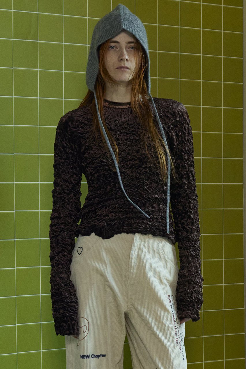 【メゾンスペシャル/MAISON SPECIAL】のShirring Velor Back Zip T-shirt/シャーリングベロアバックジップTシャツ 人気、トレンドファッション・服の通販 founy(ファニー) 　ファッション　Fashion　レディースファッション　Fashion for Women　トップス・カットソー　Cut & Sew Tops　シャツ・ブラウス・オフィスカジュアル　Elegant Blouses & Button-Ups　ロングTシャツ・Tシャツ　Longline T-Shirts & Tees　カットソー・ベーシックTシャツ　Cut-and-Sewn Tops / Stretch Tees & Basics　ベロアトップス　Velour Tops / Velvet-Look Items　インナー　Innerwear　クラッシュ　Distressed, Crashed Style　コンパクト　Compact, Small Size　シャーリング　Shirring, Ruched　スリット　Slit, Slit Detail　スリーブ　Sleeve, Long Sleeve / Short Sleeve　セットアップ　Set-Up, Coordinated Outfit　デニム　Denim, Jeans Material　ベロア　Velour, Soft Velvet　ロング　Long, Long-Length　おすすめ　Recommended / Our Picks　エレガント 上品　Elegant　other-7|ID: prp329100004050713 ipo3291000000032917027