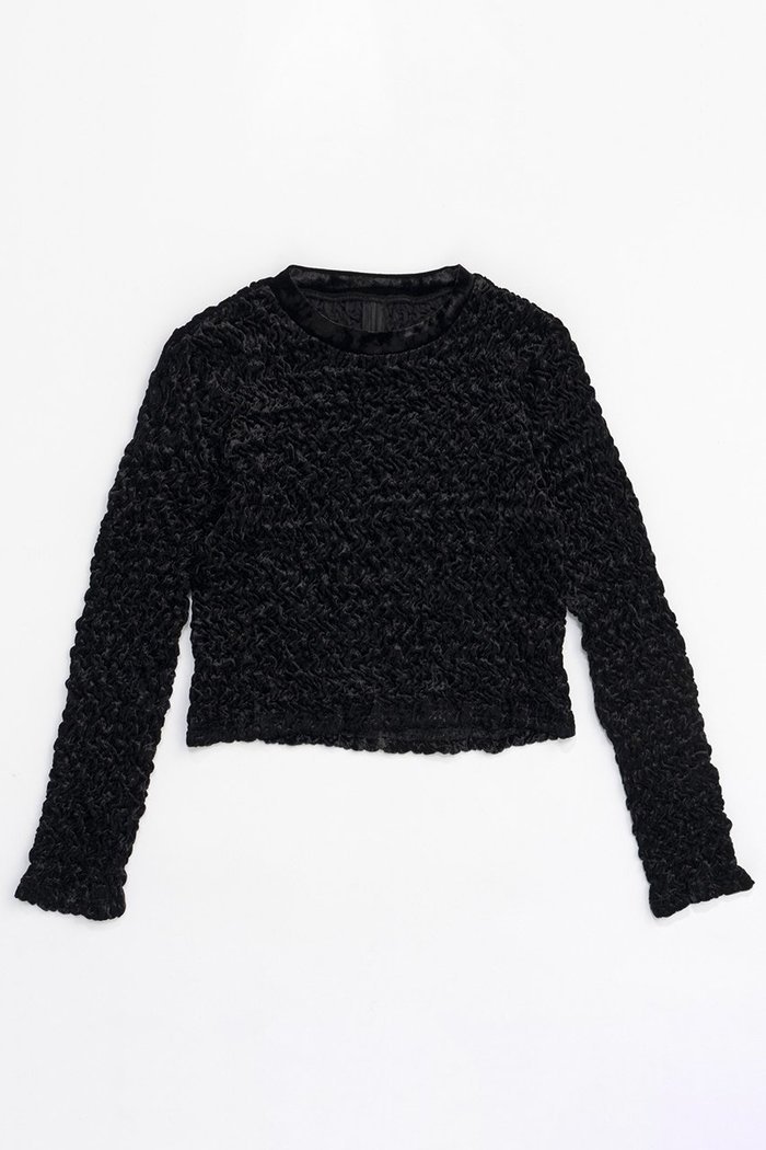 【メゾンスペシャル/MAISON SPECIAL】のShirring Velor Back Zip T-shirt/シャーリングベロアバックジップTシャツ インテリア・キッズ・メンズ・レディースファッション・服の通販 founy(ファウニー) https://founy.com/ ファッション Fashion レディースファッション Fashion for Women トップス・カットソー Cut & Sew Tops シャツ・ブラウス・オフィスカジュアル Elegant Blouses & Button-Ups ロングTシャツ・Tシャツ Longline T-Shirts & Tees カットソー・ベーシックTシャツ Cut-and-Sewn Tops / Stretch Tees & Basics ベロアトップス Velour Tops / Velvet-Look Items インナー Innerwear クラッシュ Distressed, Crashed Style コンパクト Compact, Small Size シャーリング Shirring, Ruched スリット Slit, Slit Detail スリーブ Sleeve, Long Sleeve / Short Sleeve セットアップ Set-Up, Coordinated Outfit デニム Denim, Jeans Material ベロア Velour, Soft Velvet ロング Long, Long-Length おすすめ Recommended / Our Picks エレガント 上品 Elegant |ID: prp329100004050713 ipo3291000000036983520