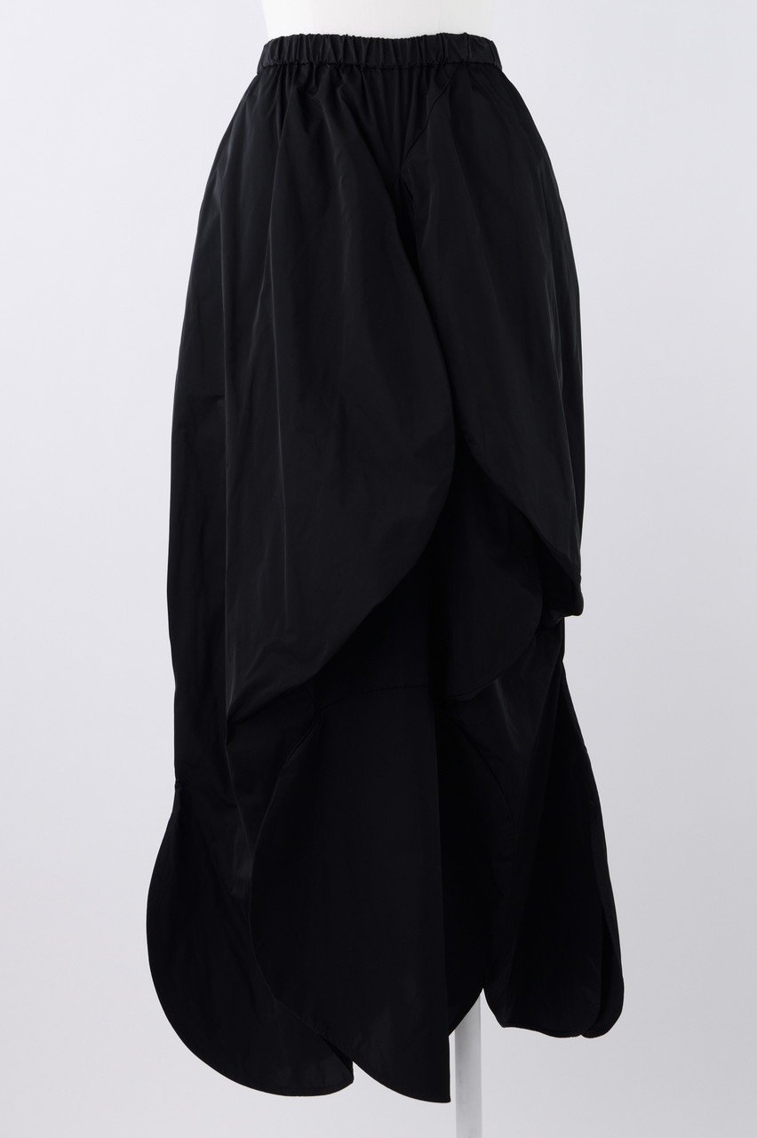 【エンフォルド/ENFOLD】のPEサテン funny SK/スカート 人気、トレンドファッション・服の通販 founy(ファニー) ファッション Fashion レディースファッション Fashion for Women スカート Skirts ロングスカート Long Skirts / Maxi & Midi Skirts アシンメトリー Asymmetrical Style サテン Satin, Glossy Fabric タフタ Taffeta, Structured Fabric リラックス Relax, Relaxed Fit ロング Long, Long-Length 軽量 Lightweight, Ultra Light other-1|ID: prp329100004051913 ipo3291000000036243946