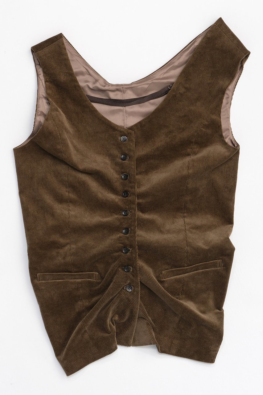 【メゾンスペシャル/MAISON SPECIAL】のCorduroy Asymmetry Vest/コーデュロイアシンメトリーベスト インテリア・キッズ・メンズ・レディースファッション・服の通販 founy(ファニー) 　ファッション　Fashion　レディースファッション　WOMEN　アウター　Coat Outerwear　ジャケット　Jackets　アシンメトリー　Asymmetry　オフショルダー　Off Shoulder　秋　Autumn/Fall　カットソー　Cut And Sew　カーゴパンツ　Cargo Pants　コーデュロイ　Corduroy　ジャケット　Jacket　セットアップ　Set Up　ベスト　Vest　おすすめ　Recommend　BRN(ブラウン)|ID: prp329100004054635 ipo3291000000027287106