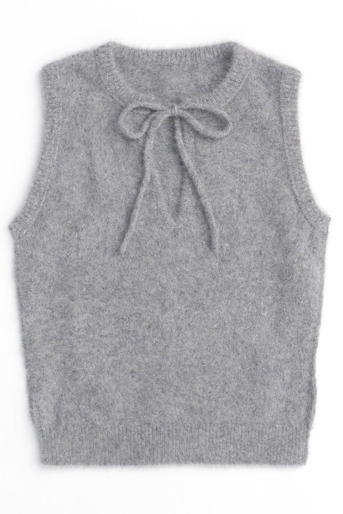 【メゾンスペシャル/MAISON SPECIAL】のFox Cashmere Knit Vest/フォックスカシミヤニットベスト インテリア・キッズ・メンズ・レディースファッション・服の通販 founy(ファニー) https://founy.com/ ファッション Fashion レディースファッション WOMEN トップス・カットソー Tops/Tshirt ニット Knit Tops ベスト/ジレ Gilets/Vests プルオーバー Pullover カシミヤ Cashmere カーディガン Cardigan シンプル Simple フォックス Fox ベスト Vest ベーシック Basic リボン Ribbon 再入荷 Restock/Back In Stock/Re Arrival |ID: prp329100004054654 ipo3291000000027287166