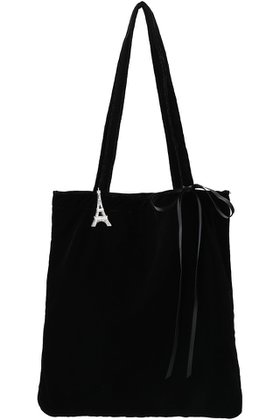 【ビリティス ディセッタン/Bilitis dix-sept ans】のベルベットトートバッグ 人気、トレンドファッション・服の通販 founy(ファニー) ファッション Fashion レディースファッション Fashion for Women バッグ Bags スクエア Square, Square Shape フォルム Silhouette, Form ブローチ Brooch, Pin Brooch ベルベット Velvet, Velvety モチーフ Motif, Design Theme リボン Ribbon, Bow エレガント 上品 Elegant |ID:prp329100004054687
