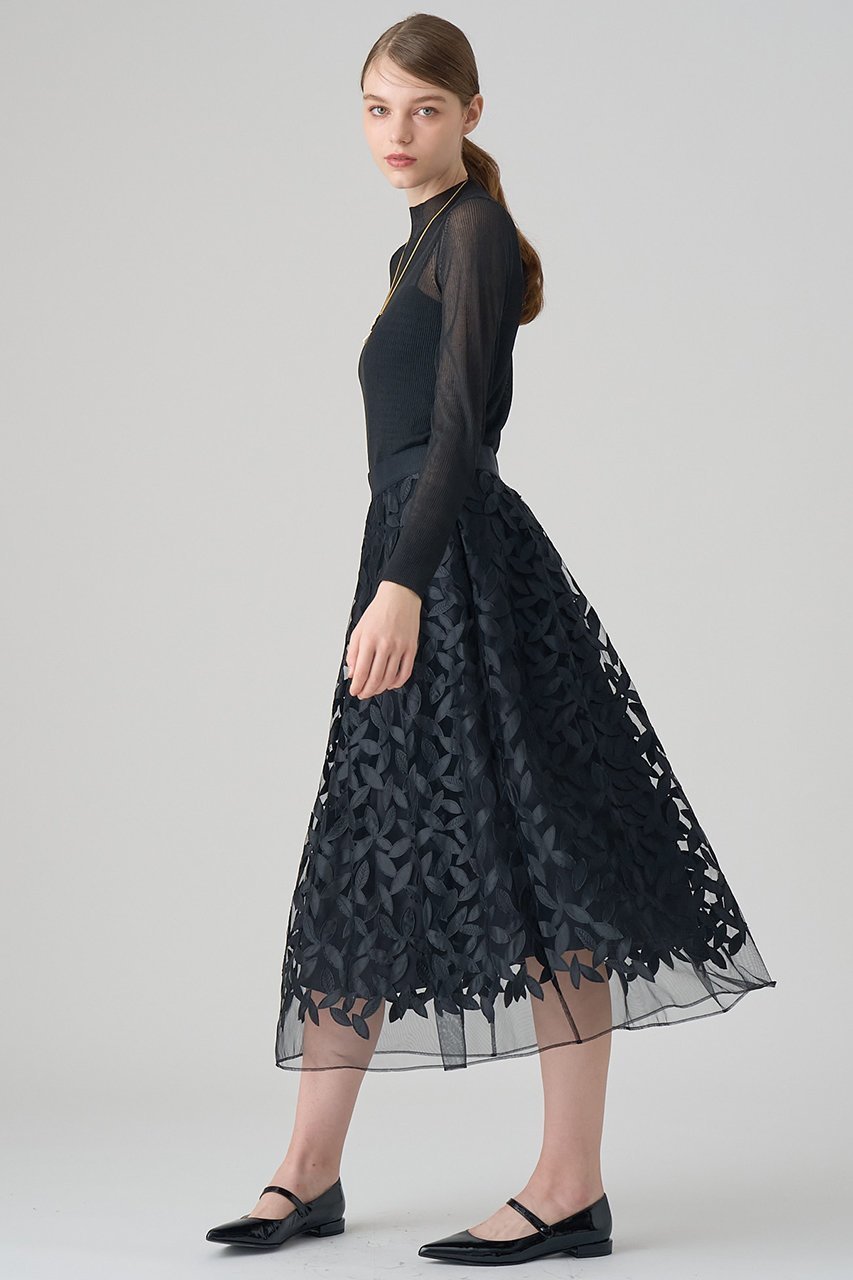 【アナイ/ANAYI】のリーフチュールタックフレアスカート 人気、トレンドファッション・服の通販 founy(ファニー) 　ファッション　Fashion　レディースファッション　Fashion for Women　スカート　Skirts　Aライン・フレアスカート　A-Line & Flared Skirts　ロングスカート　Long Skirts / Maxi & Midi Skirts　サテン　Satin, Glossy Fabric　シンプル　Simple, Minimal　チュール　Tulip, Tulip Motif　フレアースカート　Flared Skirt, A-Line Skirt　リーフ　Leaf, Botanical Leaf　ロング　Long, Long-Length　other-6|ID: prp329100004055858 ipo3291000000033705999