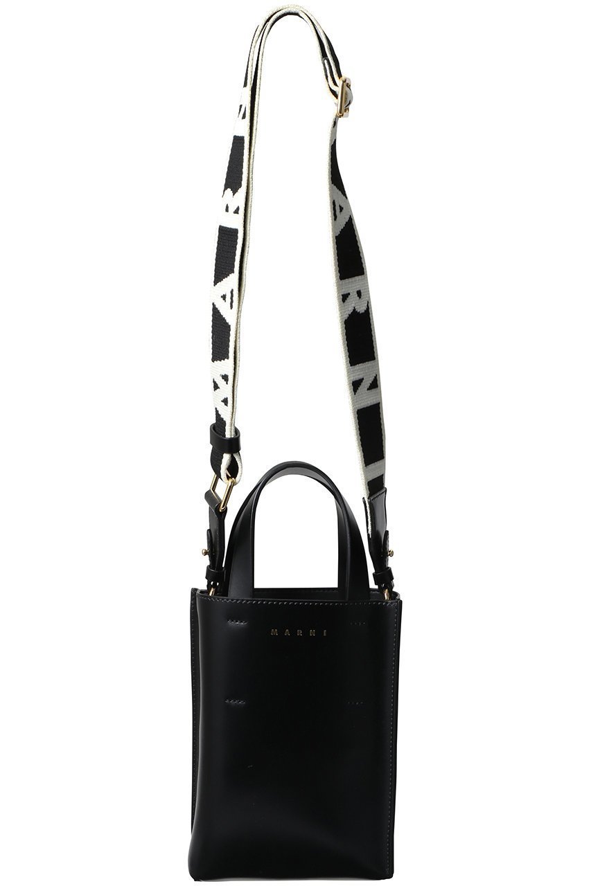 【マルニ/MARNI】のMUSEO NANO ロゴストラップ付きミニトートバッグ 人気、トレンドファッション・服の通販 founy(ファニー) 　ファッション　Fashion　レディースファッション　WOMEN　バッグ　Bag　シンプル　Simple　スポーティ　Sporty　ダウン　Down　ハンドバッグ　Handbag　ラップ　Wrap　定番　Standard　 other-1|ID: prp329100004062735 ipo3291000000032049732