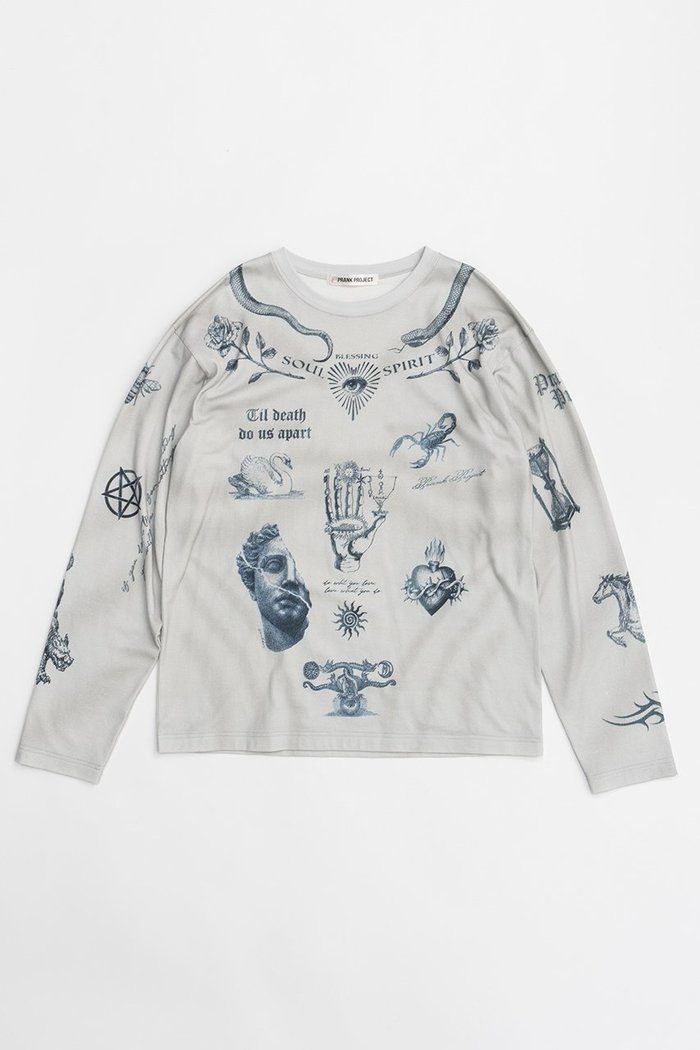 【プランク プロジェクト/PRANK PROJECT】のTATOOプリントロングスリーブTEE / Tattoo Printed Long Sleeve TEE インテリア・キッズ・メンズ・レディースファッション・服の通販 founy(ファニー) https://founy.com/ ファッション Fashion レディースファッション Fashion for Women トップス・カットソー Cut & Sew Tops シャツ・ブラウス・オフィスカジュアル Elegant Blouses & Button-Ups ロングTシャツ・Tシャツ Longline T-Shirts & Tees カットソー・ベーシックTシャツ Cut-and-Sewn Tops / Stretch Tees & Basics カットソー Cut and Sewn Top スリーブ Sleeve, Long Sleeve / Short Sleeve プリント Print, Printed Pattern モチーフ Motif, Design Theme ロング Long, Long-Length ヴィンテージ Vintage Style |ID: prp329100004066702 ipo3291000000032896240