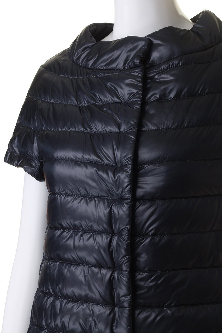 【ヘルノ/HERNO】のイコニコ ナイロン ダウンベスト 人気、トレンドファッション・服の通販 founy(ファニー) 　ファッション　Fashion　レディースファッション　Fashion for Women　アウター　Coat / Outerwear Collection　レディースジャケット・軽アウター　Jackets　ジャケット　Jacket, Outerwear　ダウン　Down, Puffer　ブルゾン　Blouson, Bomber Jacket　ベスト　Vest, Waistcoat　エレガント 上品　Elegant　半袖　Short Sleeve, Half Sleeve　軽量　Lightweight, Ultra Light　other-5|ID: prp329100004068661 ipo3291000000032954945