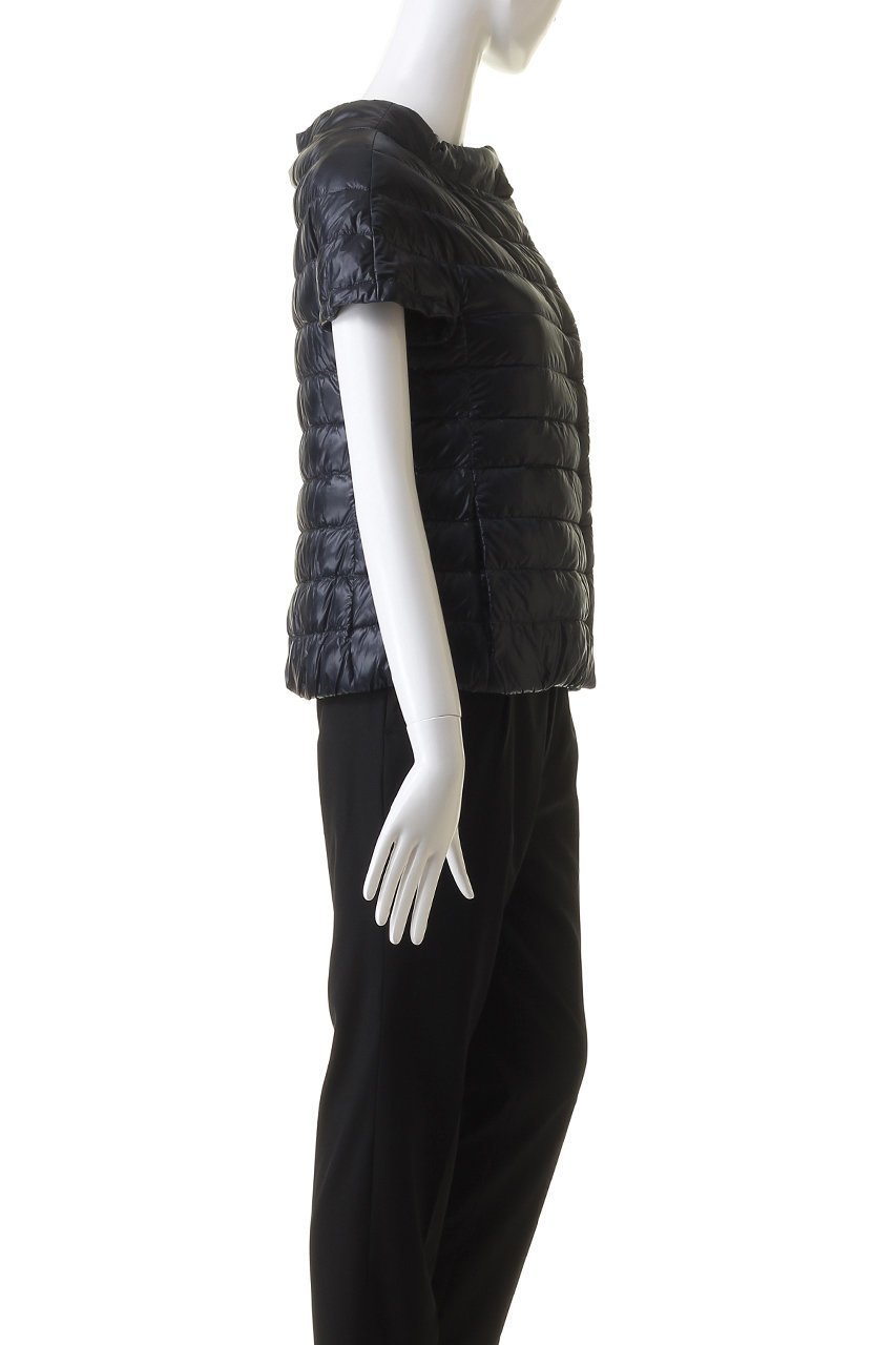 【ヘルノ/HERNO】のイコニコ ナイロン ダウンベスト 人気、トレンドファッション・服の通販 founy(ファニー) 　ファッション　Fashion　レディースファッション　Fashion for Women　アウター　Coat / Outerwear Collection　レディースジャケット・軽アウター　Jackets　ジャケット　Jacket, Outerwear　ダウン　Down, Puffer　ブルゾン　Blouson, Bomber Jacket　ベスト　Vest, Waistcoat　エレガント 上品　Elegant　半袖　Short Sleeve, Half Sleeve　軽量　Lightweight, Ultra Light　other-3|ID: prp329100004068661 ipo3291000000035371064