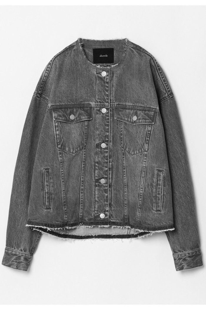 【アルアバイル/allureville】のデニムブルゾン インテリア・キッズ・メンズ・レディースファッション・服の通販 founy(ファニー) https://founy.com/ ファッション Fashion レディースファッション Fashion for Women アウター Coat / Outerwear Collection レディースジャケット・軽アウター Jackets ブルゾンジャケット・スポーティアウター Blouson Jackets おすすめ Recommended / Our Picks ジャケット Jacket, Outerwear デニム Denim, Jeans Material ブルゾン Blouson, Bomber Jacket |ID: prp329100004074588 ipo3291000000032922969