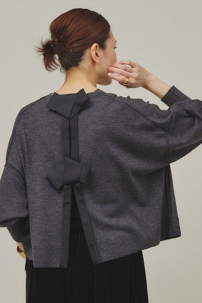 【カレンソロジー/Curensology】のファインウールバックリボンプルオーバー インテリア・キッズ・メンズ・レディースファッション・服の通販 founy(ファニー) https://founy.com/ ファッション Fashion レディースファッション WOMEN トップス・カットソー Tops/Tshirt ニット Knit Tops プルオーバー Pullover おすすめ Recommend カットソー Cut And Sew シンプル Simple ストレッチ Stretch フェミニン Feminine リボン Ribbon ワイド Wide |ID: prp329100004077769 ipo3291000000030879274