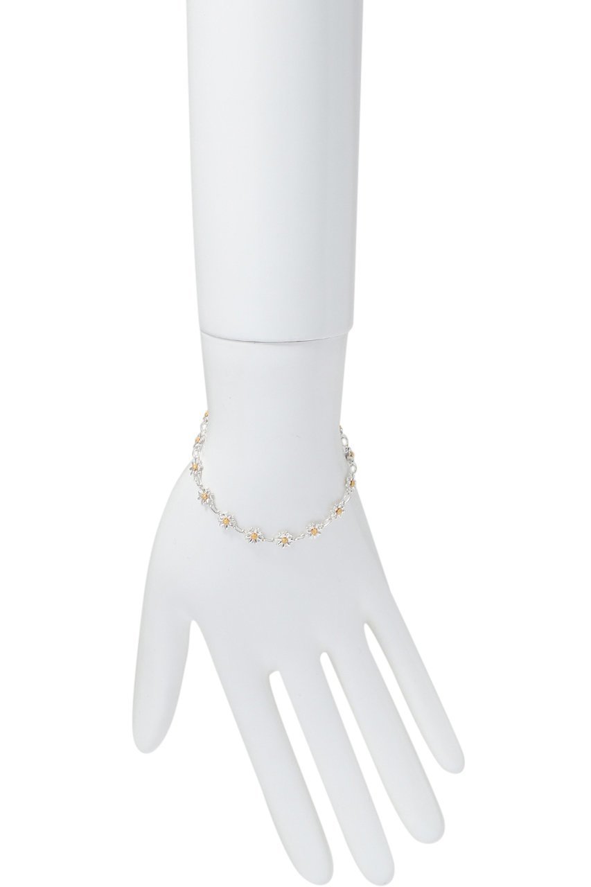 【デイジー ロンドン/DAISY LONDON】のDAISY CHAIN ブレスレット 人気、トレンドファッション・服の通販 founy(ファニー) 　ファッション　Fashion　レディースファッション　Fashion for Women　ジュエリー　Jewelry　チェーン＆カフブレスレット　Cuff & Chain Bracelets　バングル・カフブレスレット　Bangles & Cuff Bracelets　シルバー　Silver, Metallic Silver　ブレスレット　Bracelet, Wristband　ボックス　Boxy, Box Shape　ポーチ　Pouch, Small Case　other-3|ID: prp329100004079332 ipo3291000000035658831