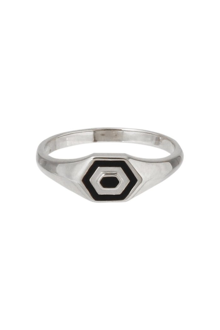 【デイジー ロンドン/DAISY LONDON】のMINI HEXAGONPALM SIGNET リング_SILVER インテリア・キッズ・メンズ・レディースファッション・服の通販 founy(ファニー) https://founy.com/ ファッション Fashion レディースファッション WOMEN エナメル Enamel コレクション Collection パーティ Party |ID: prp329100004079335 ipo3291000000027563592