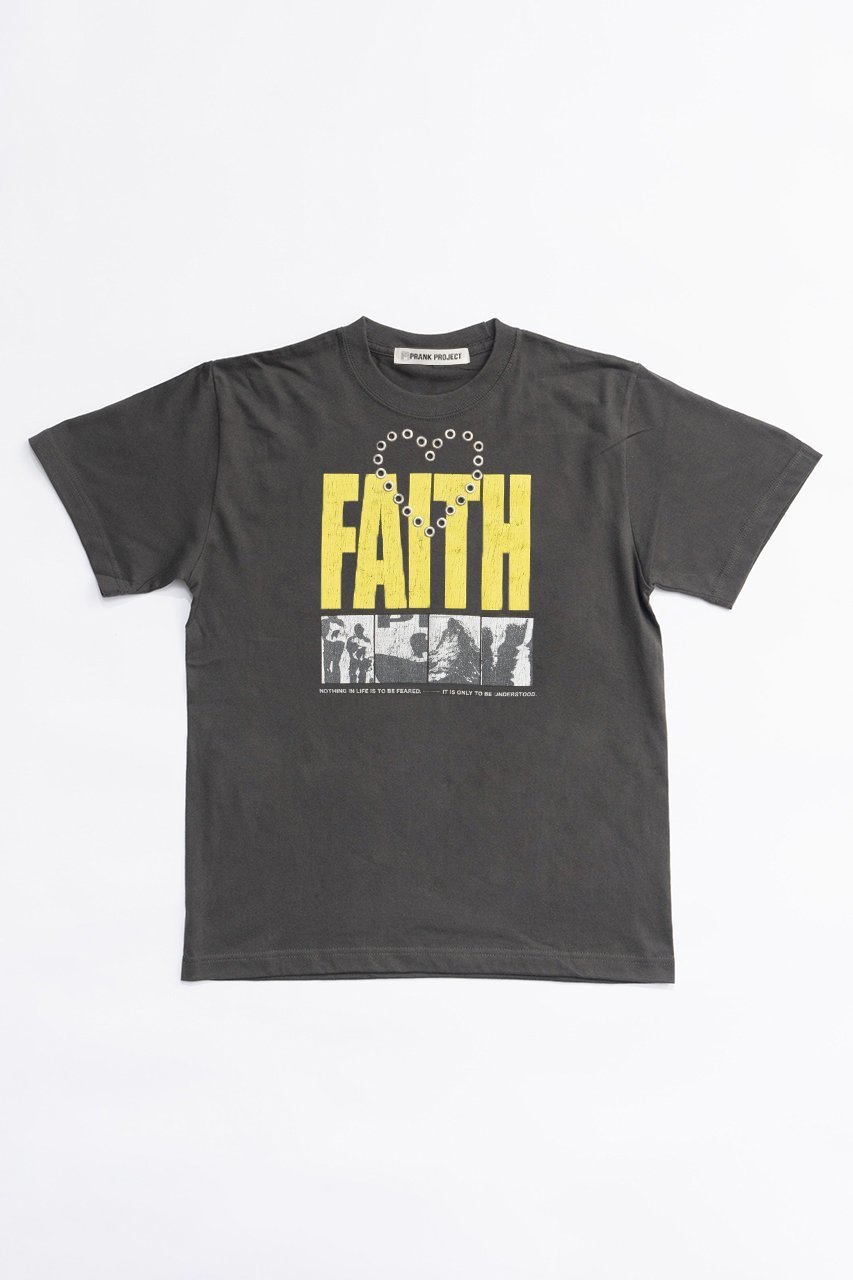 【プランク プロジェクト/PRANK PROJECT】のハートアイレットFAITH-TEE/Heart Eyelet FAITH-TEE インテリア・キッズ・メンズ・レディースファッション・服の通販 founy(ファニー) 　ファッション　Fashion　レディースファッション　Fashion for Women　トップス・カットソー　Cut & Sew Tops　シャツ・ブラウス・オフィスカジュアル　Elegant Blouses & Button-Ups　ロングTシャツ・Tシャツ　Longline T-Shirts & Tees　カットソー・ベーシックTシャツ　Cut-and-Sewn Tops / Stretch Tees & Basics　アイレット　Eyelet Lace　グラフィック　Graphic, Graphic Design　ショート　Short, Short Length　スリーブ　Sleeve, Long Sleeve / Short Sleeve　バランス　Balance, Style Balance　プリント　Print, Printed Pattern　ベーシック　Basic, Essential　C.GRY(チャコールグレー)|ID: prp329100004079438 ipo3291000000032916716