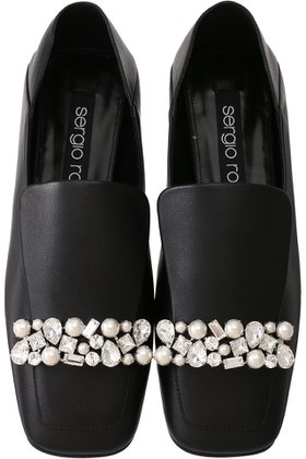 【セルジオ ロッシ/SERGIO ROSSI】 sr1 2way ビジュースリッパ人気、トレンドファッション・服の通販 founy(ファニー) ファッション Fashion レディースファッション Fashion for Women クリスタル Crystal, Swarovski シューズ Shoes, Footwear スリッパ Slippers, Room Shoes パーティ Party, Party Style パール Pearl, Pearl Accent フラット Flat, Flat Shoes プレート Plate, Dish リュクス Luxury, Elegant, High-End, Chic エレガント 上品 Elegant |ID:prp329100004084827