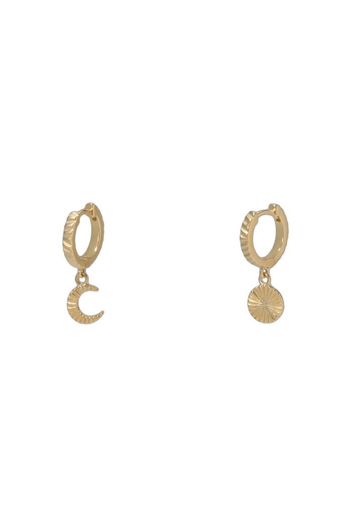 【デイジー ロンドン/DAISY LONDON】の【ESTEE LALONDE】 LUNA HUGGIE CHARM ピアス インテリア・キッズ・メンズ・レディースファッション・服の通販 founy(ファニー) https://founy.com/ ファッション Fashion レディースファッション Fashion for Women ジュエリー Jewelry ファッションリング Fashion Rings イヤリング・フープ・ドロップタイプ Hoop, Drop & Clip Earrings イヤリング Earrings コレクション Collection, Seasonal Line パーティ Party, Party Style 人気 Popular, Best Seller |ID: prp329100004084836 ipo3291000000036198215