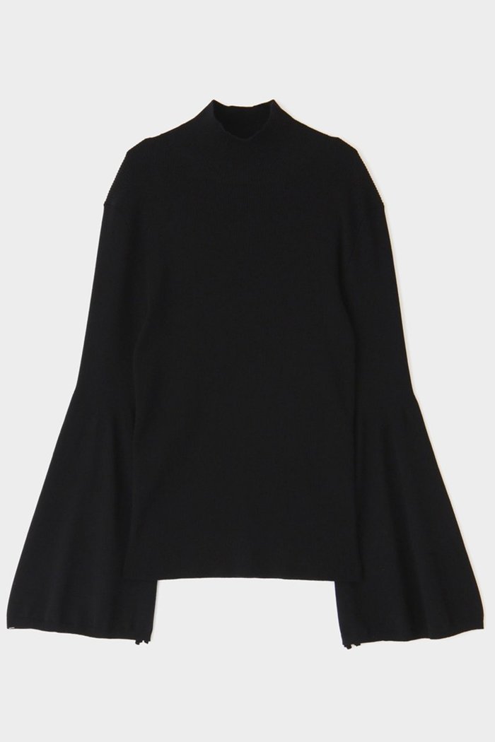 【ル フィル/LE PHIL】のフレアスリーブニット インテリア・キッズ・メンズ・レディースファッション・服の通販 founy(ファニー) https://founy.com/ ファッション Fashion レディースファッション Fashion for Women トップス・カットソー Cut & Sew Tops ニット Knit Tops & Sweaters カジュアルプルオーバー・ニットトップス Pullovers & Knit Tops / Casual Pullovers スリット Slit, Slit Detail スリーブ Sleeve, Long Sleeve / Short Sleeve ハイネック High Neck, Mock Neck フレア Flare, Flared |ID: prp329100004086480 ipo3291000000035067575