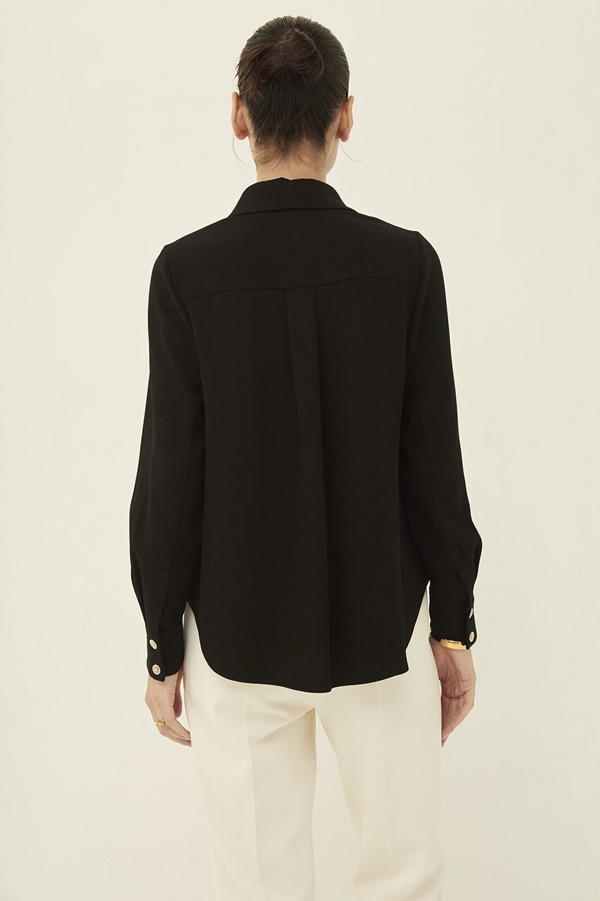 【エムダブリュー/MW】のバックサテン ダブルカラービジューボタンブラウス 人気、トレンドファッション・服の通販 founy(ファニー) ファッション Fashion レディースファッション Fashion for Women トップス・カットソー Cut & Sew Tops シャツ・ブラウス・オフィスカジュアル Elegant Blouses & Button-Ups バッグ Bags サテン Satin, Glossy Fabric シンプル Simple, Minimal スリーブ Sleeve, Long Sleeve / Short Sleeve ダブル Double, Double-Breasted ポケット Pocket, Pocket Detail リボン Ribbon, Bow ロング Long, Long-Length other-8|ID: prp329100004088153 ipo3291000000036399172