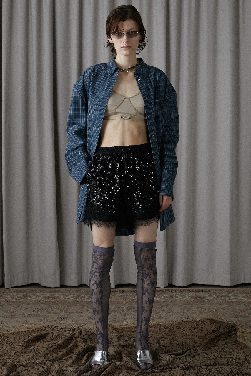【プランク プロジェクト/PRANK PROJECT】のスパンコールレースショートパンツ / Spangle Lace Short Pants 人気、トレンドファッション・服の通販 founy(ファニー) 　ファッション　Fashion　レディースファッション　Fashion for Women　パンツ　Pants & Trousers　ショートパンツ・ハーフパンツ　High-Waisted & Relaxed Shorts　コンビ　Combo, Combination Style　ショート　Short, Short Length　スカラップ　Scallop, Scalloped Edge　スパンコール　Sequins, Sequin Embellishment　ランダム　Random, Irregular　レース　Lace, Lace Fabric　other-2|ID: prp329100004089857 ipo3291000000035481379