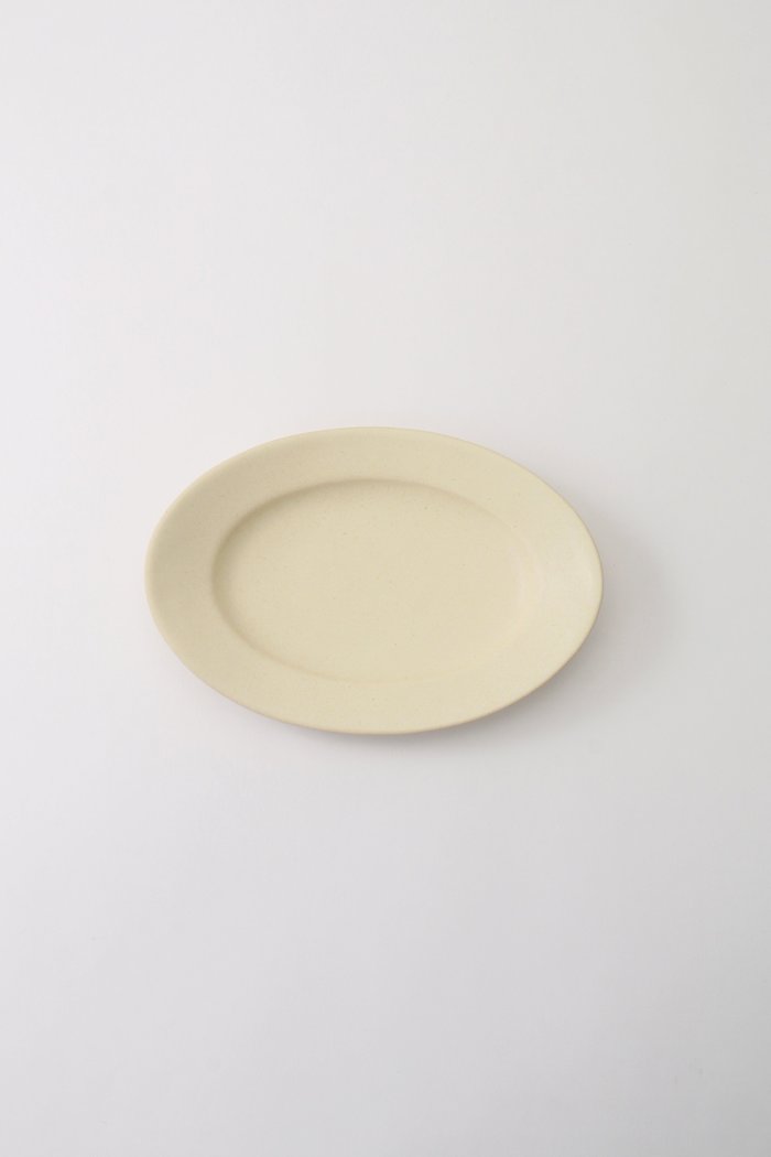 【あわびウェア/Awabi ware / GOODS】のオーバル皿 S インテリア・キッズ・メンズ・レディースファッション・服の通販 founy(ファニー) https://founy.com/ オーバル Oval Design 吸水 Absorbent, Quick-Dry 皿 Plate, Dish テーブル Table, Dining Table フォルム Silhouette, Form 再入荷 Restock / Back in Stock ギフト プレゼント Gift / Present ホーム・キャンプ・アウトドア・お取り寄せ Home Living / Home & Lifestyle / Camping Gear / Outdoor Camping キッチン・ダイニング Kitchen & Dining Essentials. Stylish & Functional Tableware キッチン家電・キッチン用品 Kitchen Appliances & Tools |ID: prp329100004091375 ipo3291000000034121693