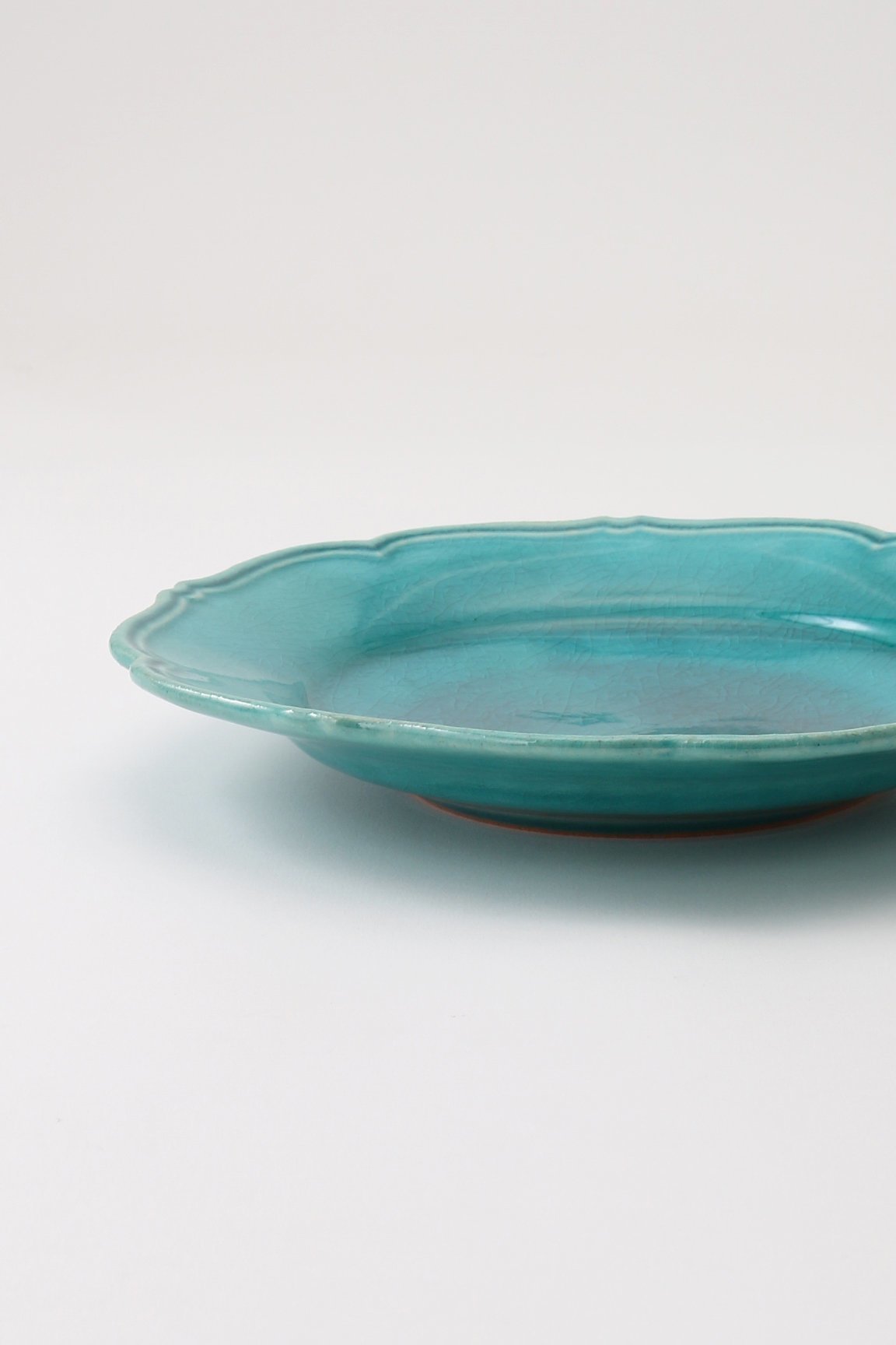 【あわびウェア/Awabi ware / GOODS】の輪花皿 M 人気、トレンドファッション・服の通販 founy(ファニー) 　吸水　Absorbent, Quick-Dry　皿　Plate, Dish　テーブル　Table, Dining Table　フォルム　Silhouette, Form　ギフト プレゼント　Gift / Present　ホーム・キャンプ・アウトドア・お取り寄せ　Home Living / Home & Lifestyle / Camping Gear / Outdoor Camping　キッチン・ダイニング　Kitchen & Dining Essentials. Stylish & Functional Tableware　キッチン家電・キッチン用品　Kitchen Appliances & Tools　other-3|ID: prp329100004091396 ipo3291000000034121615