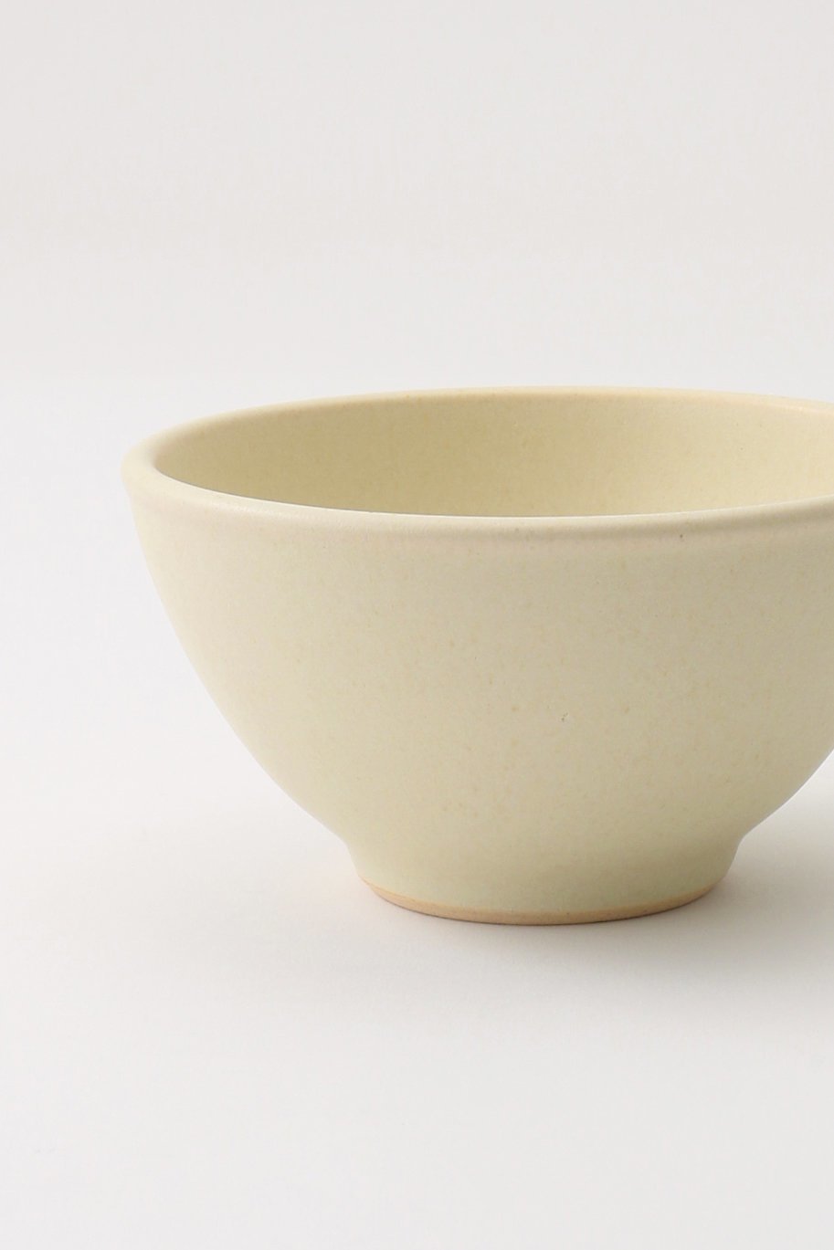 【あわびウェア/Awabi ware / GOODS】の単色茶碗・小 人気、トレンドファッション・服の通販 founy(ファニー) 　吸水　Absorbent, Quick-Dry　テーブル　Table, Dining Table　フォルム　Silhouette, Form　ギフト プレゼント　Gift / Present　ホーム・キャンプ・アウトドア・お取り寄せ　Home Living / Home & Lifestyle / Camping Gear / Outdoor Camping　キッチン・ダイニング　Kitchen & Dining Essentials. Stylish & Functional Tableware　キッチン家電・キッチン用品　Kitchen Appliances & Tools　other-3|ID: prp329100004091404 ipo3291000000032245305