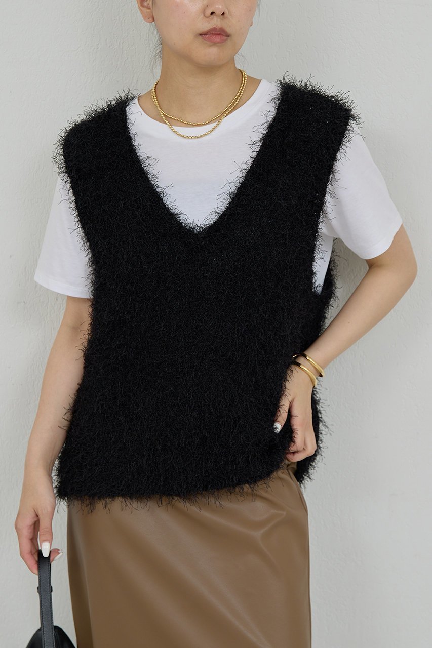 【ガリャルダガランテ/GALLARDAGALANTE】のシャギーニットベスト 人気、トレンドファッション・服の通販 founy(ファニー) 　ファッション　Fashion　レディースファッション　Fashion for Women　トップス・カットソー　Cut & Sew Tops　ニット　Knit Tops & Sweaters　ベスト&ジレ / 重ね着スタイル　Vests & Gilets　カジュアルプルオーバー・ニットトップス　Pullovers & Knit Tops / Casual Pullovers　ベスト　Vest, Waistcoat　エレガント 上品　Elegant　新作・新入荷　New Arrivals / New In　other-5|ID: prp329100004091428 ipo3291000000032731536