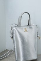 【ランバン オン ブルー/LANVIN en Bleu】のメレ ミニトートショルダー 484330 人気、トレンドファッション・服の通販 founy(ファニー) ファッション Fashion レディースファッション WOMEN バッグ Bag アクセサリー Accessories シャイニー Shiny ショルダー Shoulder スマホ Smartphone フロント Front ポケット Pocket thumbnail シルバー|ID: prp329100004093625 ipo3291000000027745963