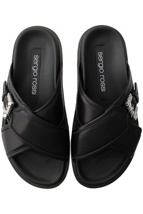 【セルジオ ロッシ/SERGIO ROSSI】 srTWENTY BUCKLE フラットサンダル人気、トレンドファッション・服の通販 founy(ファニー) ファッション Fashion レディースファッション Fashion for Women コレクション Collection, Seasonal Line サンダル Sandals, Summer Shoes ソックス Socks, Hosiery フラット Flat, Flat Shoes メタル Metal, Metal Parts リラックス Relax, Relaxed Fit |ID:prp329100004093649