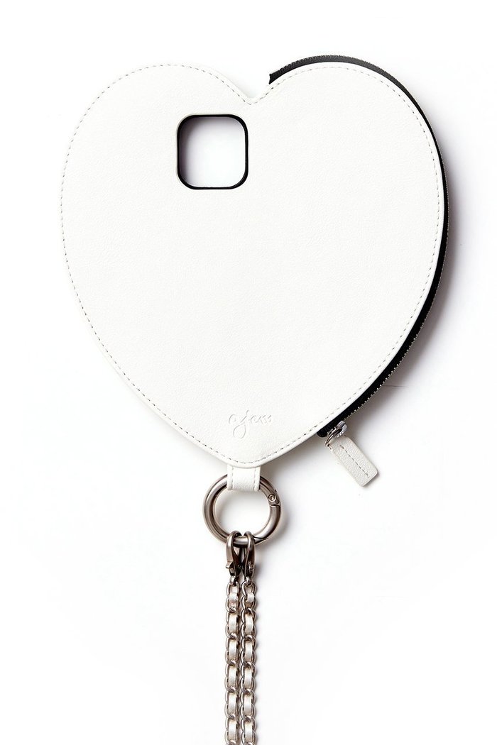 【エジュー/ajew】のiPhone15/15Pro ajew dress HEARTcase shoulder インテリア・キッズ・メンズ・レディースファッション・服の通販 founy(ファニー) https://founy.com/ ファッション Fashion レディースファッション Fashion for Women ワンピース Dresses フォーマル・パーティードレス・結婚式用ドレス Elegant & Casual Dresses カメラ Camera Accessories コイン Coin, Coin Design ショルダー Shoulder, Shoulder Strap シリコン Silicone, Silicone Material シルバー Silver, Metallic Silver チェーン Chain, Chain Strap ドッキング Docking, Mixed Material 手帳 Planner, Notebook ポケット Pocket, Pocket Detail リップ Lip, Lip Motif スマホケース Smartphone Case iPhone アイフォーン iPhone |ID: prp329100004095256 ipo3291000000035801806