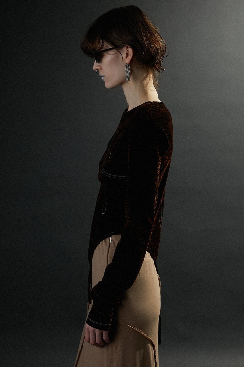 【プランク プロジェクト/PRANK PROJECT】のベロアボディスーツ / Velour Bodysuit 人気、トレンドファッション・服の通販 founy(ファニー) 　ファッション　Fashion　レディースファッション　Fashion for Women　トップス・カットソー　Cut & Sew Tops　シャツ・ブラウス・オフィスカジュアル　Elegant Blouses & Button-Ups　ロングTシャツ・Tシャツ　Longline T-Shirts & Tees　カットソー・ベーシックTシャツ　Cut-and-Sewn Tops / Stretch Tees & Basics　ベロアトップス　Velour Tops / Velvet-Look Items　おすすめ　Recommended / Our Picks　インナー　Innerwear　シンプル　Simple, Minimal　スリーブ　Sleeve, Long Sleeve / Short Sleeve　スーツ　Suit, Formalwear　ベロア　Velour, Soft Velvet　ロング　Long, Long-Length　other-3|ID: prp329100004096666 ipo3291000000032896879