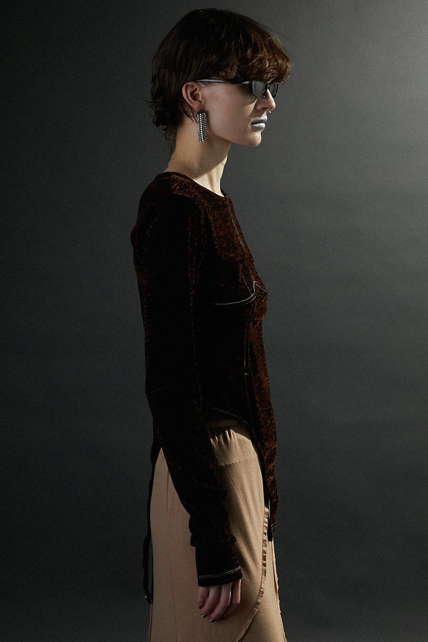【プランク プロジェクト/PRANK PROJECT】のベロアボディスーツ / Velour Bodysuit 人気、トレンドファッション・服の通販 founy(ファニー) 　ファッション　Fashion　レディースファッション　Fashion for Women　トップス・カットソー　Cut & Sew Tops　シャツ・ブラウス・オフィスカジュアル　Elegant Blouses & Button-Ups　ロングTシャツ・Tシャツ　Longline T-Shirts & Tees　カットソー・ベーシックTシャツ　Cut-and-Sewn Tops / Stretch Tees & Basics　ベロアトップス　Velour Tops / Velvet-Look Items　おすすめ　Recommended / Our Picks　インナー　Innerwear　シンプル　Simple, Minimal　スリーブ　Sleeve, Long Sleeve / Short Sleeve　スーツ　Suit, Formalwear　ベロア　Velour, Soft Velvet　ロング　Long, Long-Length　other-5|ID: prp329100004096666 ipo3291000000032896888