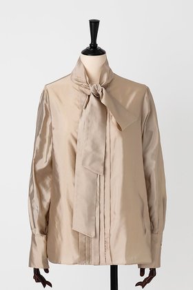 【オーヴィル/EAUVIRE】のシルク混タフタボウブラウス 人気、トレンドファッション・服の通販 founy(ファニー) ファッション Fashion レディースファッション Fashion for Women トップス・カットソー Cut & Sew Tops シャツ・ブラウス・オフィスカジュアル Elegant Blouses & Button-Ups カフス Cuff Design シルク Silk, 100% Silk スリーブ Sleeve, Long Sleeve / Short Sleeve フロント Front, Front Design ロング Long, Long-Length エレガント 上品 Elegant 日本製 Made In Japan |ID:prp329100004102733