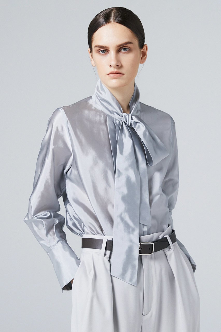 【オーヴィル/EAUVIRE】のシルク混タフタボウブラウス 人気、トレンドファッション・服の通販 founy(ファニー) 　ファッション　Fashion　レディースファッション　Fashion for Women　トップス・カットソー　Cut & Sew Tops　シャツ・ブラウス・オフィスカジュアル　Elegant Blouses & Button-Ups　カフス　Cuff Design　シルク　Silk, 100% Silk　スリーブ　Sleeve, Long Sleeve / Short Sleeve　フロント　Front, Front Design　ロング　Long, Long-Length　エレガント 上品　Elegant　日本製　Made In Japan　other-4|ID: prp329100004102733 ipo3291000000036747992