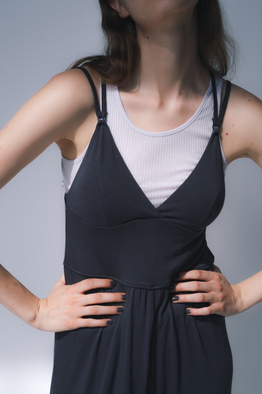 【サク レ/Sacre】のカップ付きロンパース インテリア・キッズ・メンズ・レディースファッション・服の通販 founy(ファニー) 　ファッション　Fashion　レディースファッション　Fashion for Women　パンツ　Pants & Trousers　おすすめ　Recommended / Our Picks　なめらか　Smooth, Silky Texture　ストレッチ　Stretch, Stretchy Fabric　タンク　Tank Top, Sleeveless Top　フィット　Fit, Slim Fit　ラップ　Wrap, Wrap Design　ロンパース　Romper, Jumpsuit　チャコール|ID: prp329100004102738 ipo3291000000032817886