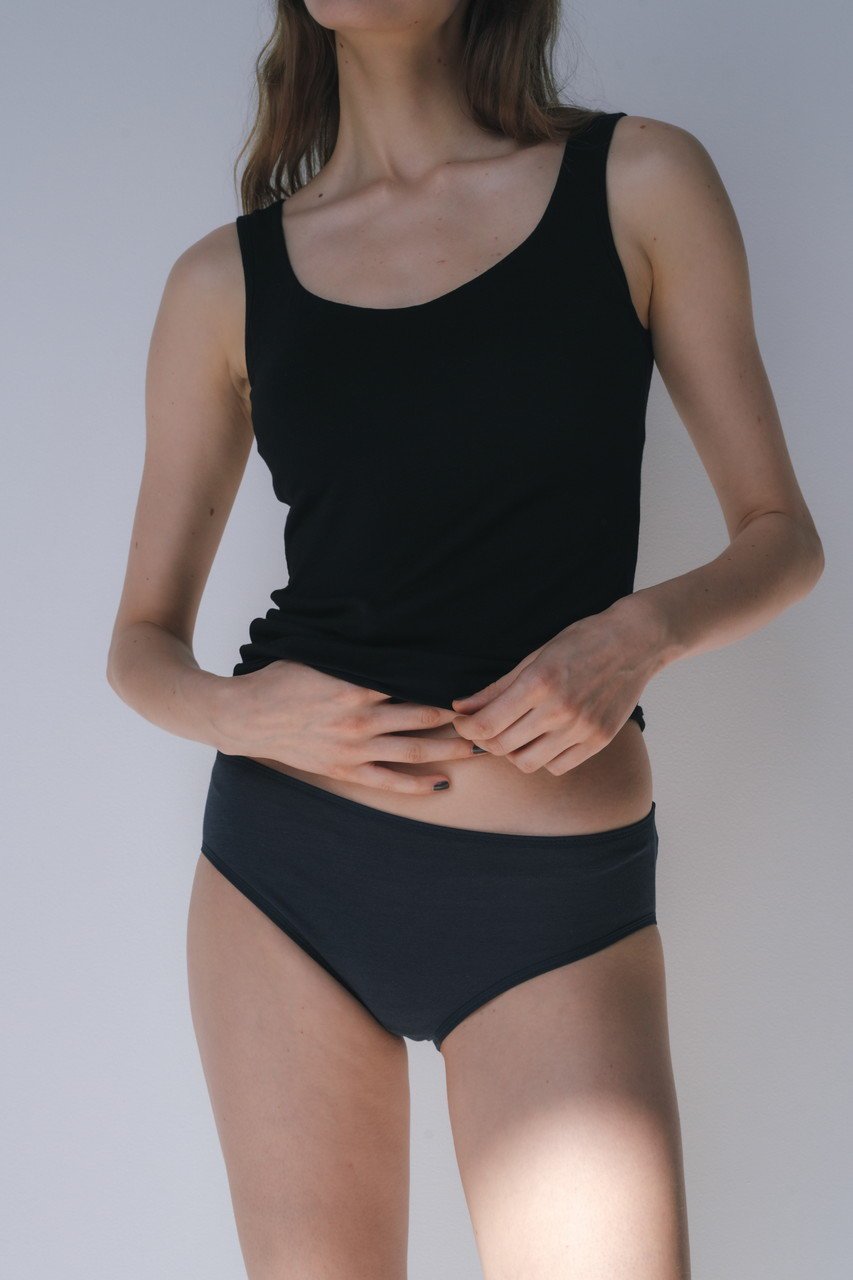 【サク レ/Sacre】のバインダーショーツ インテリア・キッズ・メンズ・レディースファッション・服の通販 founy(ファニー) 　ファッション　Fashion　レディースファッション　Fashion for Women　下着・ランジェリー　Lingerie & Intimates　ショーツ・ランジェリー用ボトムス　Panties / Briefs / Lingerie Bottoms　ショーツ　Shorts, Short Pants　シンプル　Simple, Minimal　フィット　Fit, Slim Fit　フロント　Front, Front Design　ランジェリー　Lingerie, Intimate Wear　ネイビー|ID: prp329100004102740 ipo3291000000034788153