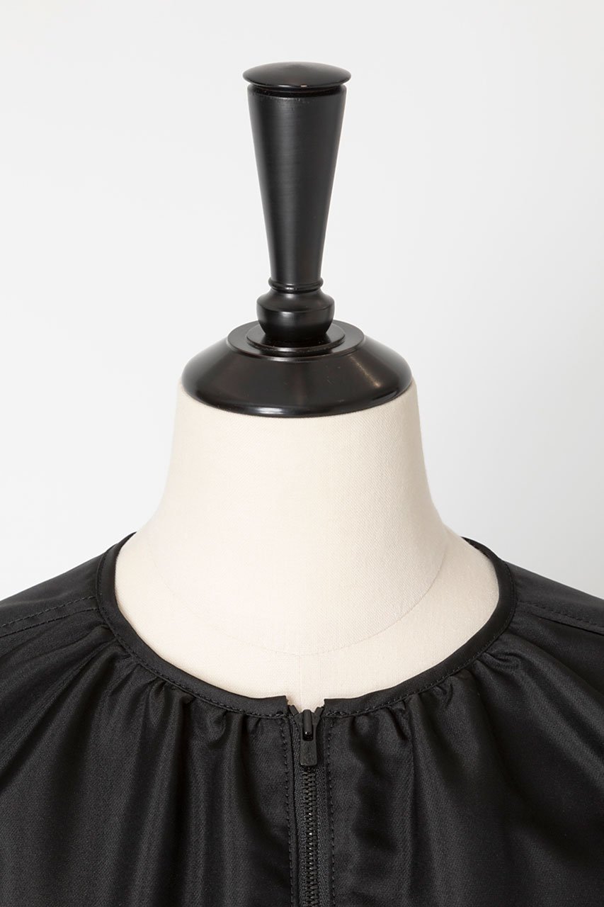 【オーヴィル/EAUVIRE】のノーカラーショートブルゾン 人気、トレンドファッション・服の通販 founy(ファニー) 　ファッション　Fashion　レディースファッション　Fashion for Women　アウター　Coat / Outerwear Collection　レディースジャケット・軽アウター　Jackets　ブルゾンジャケット・スポーティアウター　Blouson Jackets　サテン　Satin, Glossy Fabric　ショート　Short, Short Length　シルク　Silk, 100% Silk　ジャケット　Jacket, Outerwear　ブルゾン　Blouson, Bomber Jacket　エレガント 上品　Elegant　other-2|ID: prp329100004102756 ipo3291000000032966156