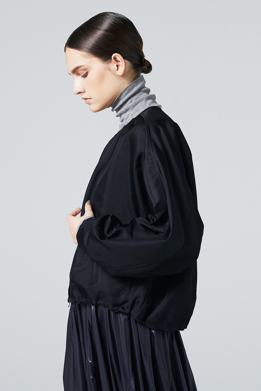 【オーヴィル/EAUVIRE】のノーカラーショートブルゾン 人気、トレンドファッション・服の通販 founy(ファニー) 　ファッション　Fashion　レディースファッション　Fashion for Women　アウター　Coat / Outerwear Collection　レディースジャケット・軽アウター　Jackets　ブルゾンジャケット・スポーティアウター　Blouson Jackets　サテン　Satin, Glossy Fabric　ショート　Short, Short Length　シルク　Silk, 100% Silk　ジャケット　Jacket, Outerwear　ブルゾン　Blouson, Bomber Jacket　エレガント 上品　Elegant　other-4|ID: prp329100004102756 ipo3291000000032966163